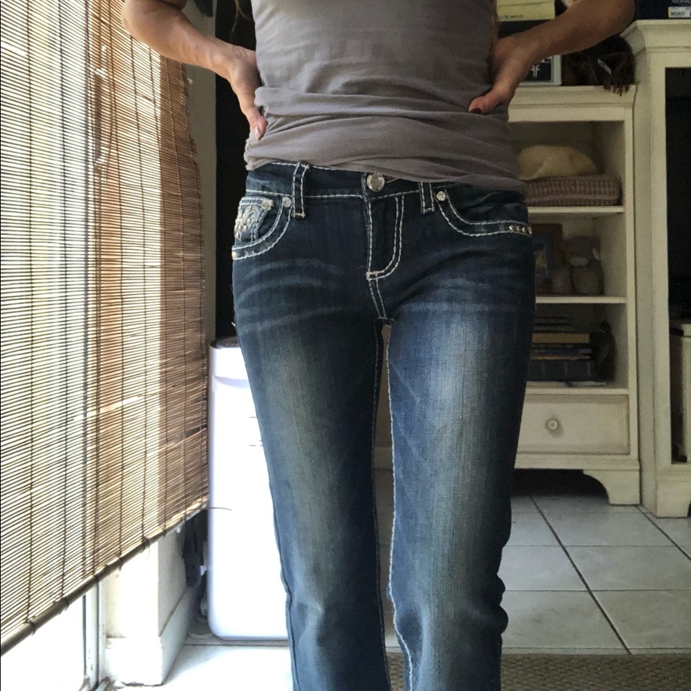 LA IDIOL Rhinestone Studded Embroidered Jeans - Picture 3 of 8